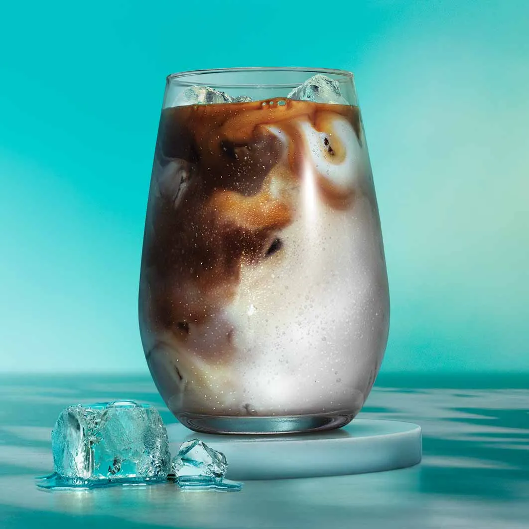Une tasse de Latte Glacé